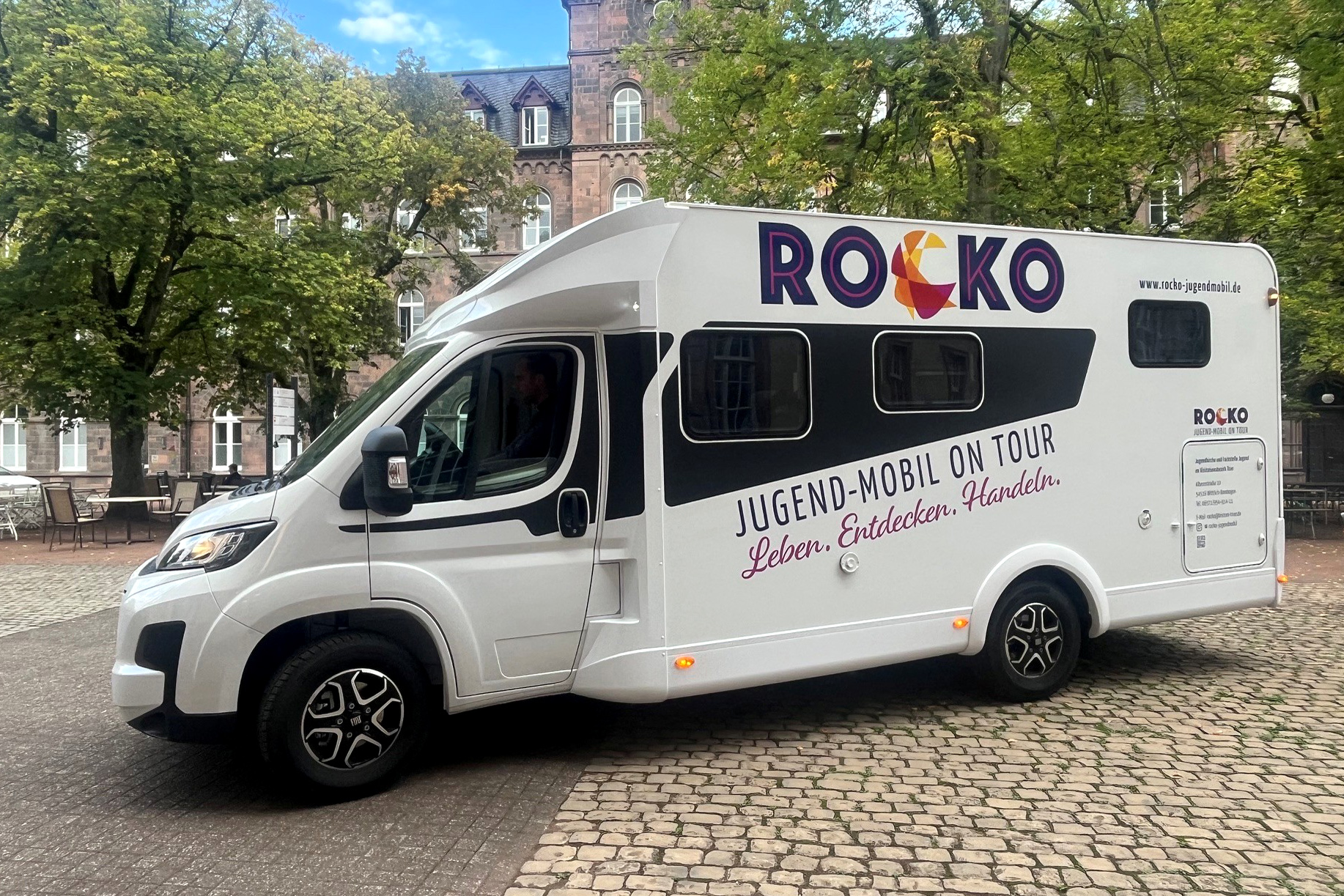 ROCKO ist ein umgebauter FIAT Ducato, der bald durch die ländlichen Regionen des Visitationsbezirks Trier rollen soll